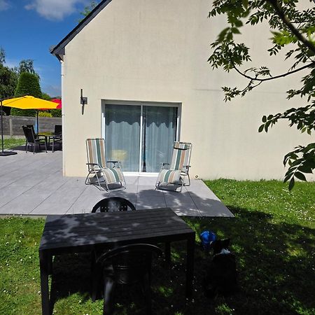 Maison De Famille Situee A Saint-Molf. エクステリア 写真